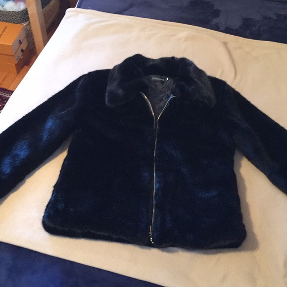 NWOT Faux Fur Quilted Inside Coat/Jacket - Picture 6 of 8